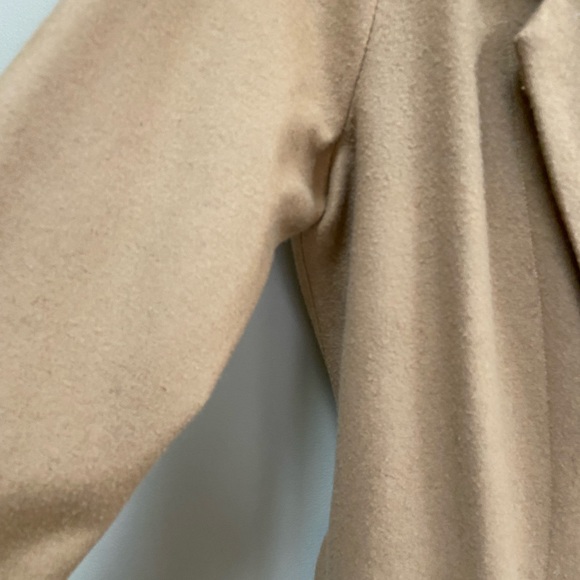 Ali Golden wool robe coat - Picture 8 of 10